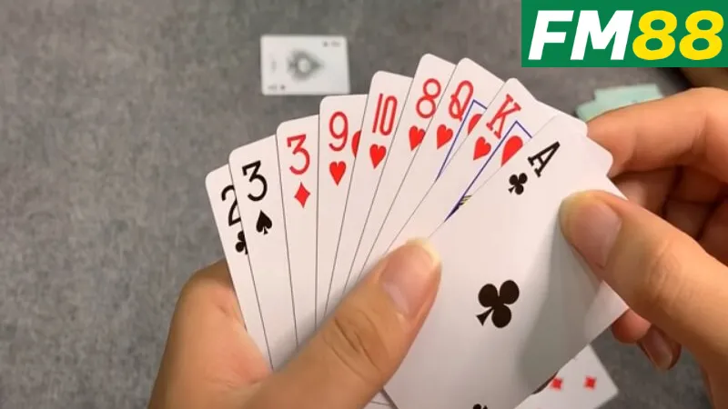 Phỏm FM88 - Cộng Đồng Game Thủ Chơi Phỏm Online Tại Fm88 3 Các mẹo và chiến thuật nâng cao trong Phỏm FM88